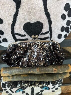 Mossimo Supply Co. Black Sequin Kiss-Lock Clutch with Silver Frame